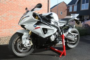 abba Superbike stand on BMW S1000RR